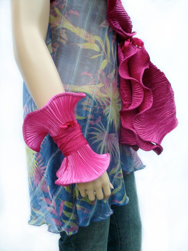 pink sleeves