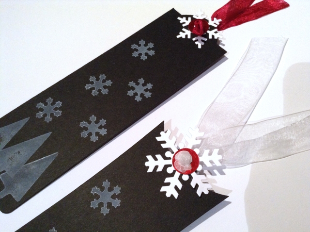 snowflake_stamps_bookmarks4